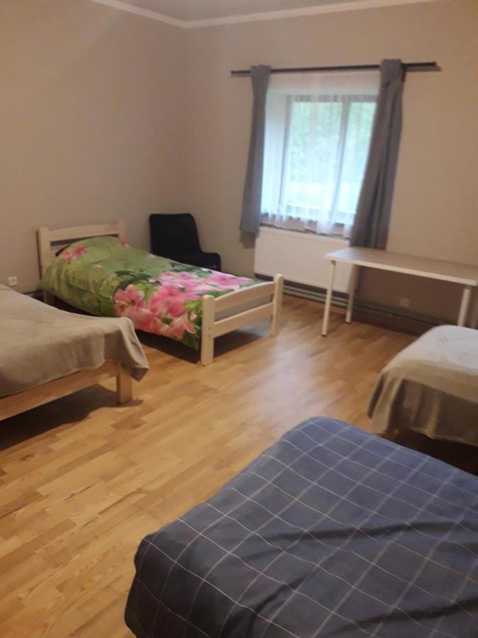 “Airisi” Hotel Aluksne Ngoại thất bức ảnh